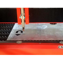 1500 * 3000mm Blechschneiden CNC-Plasmaschneidemaschine